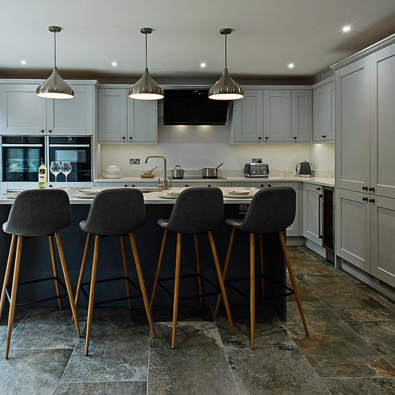Zest classic kitchen